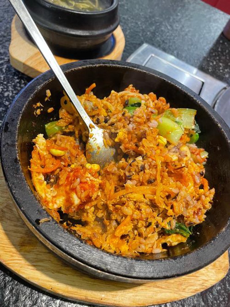 吉首石锅拌饭